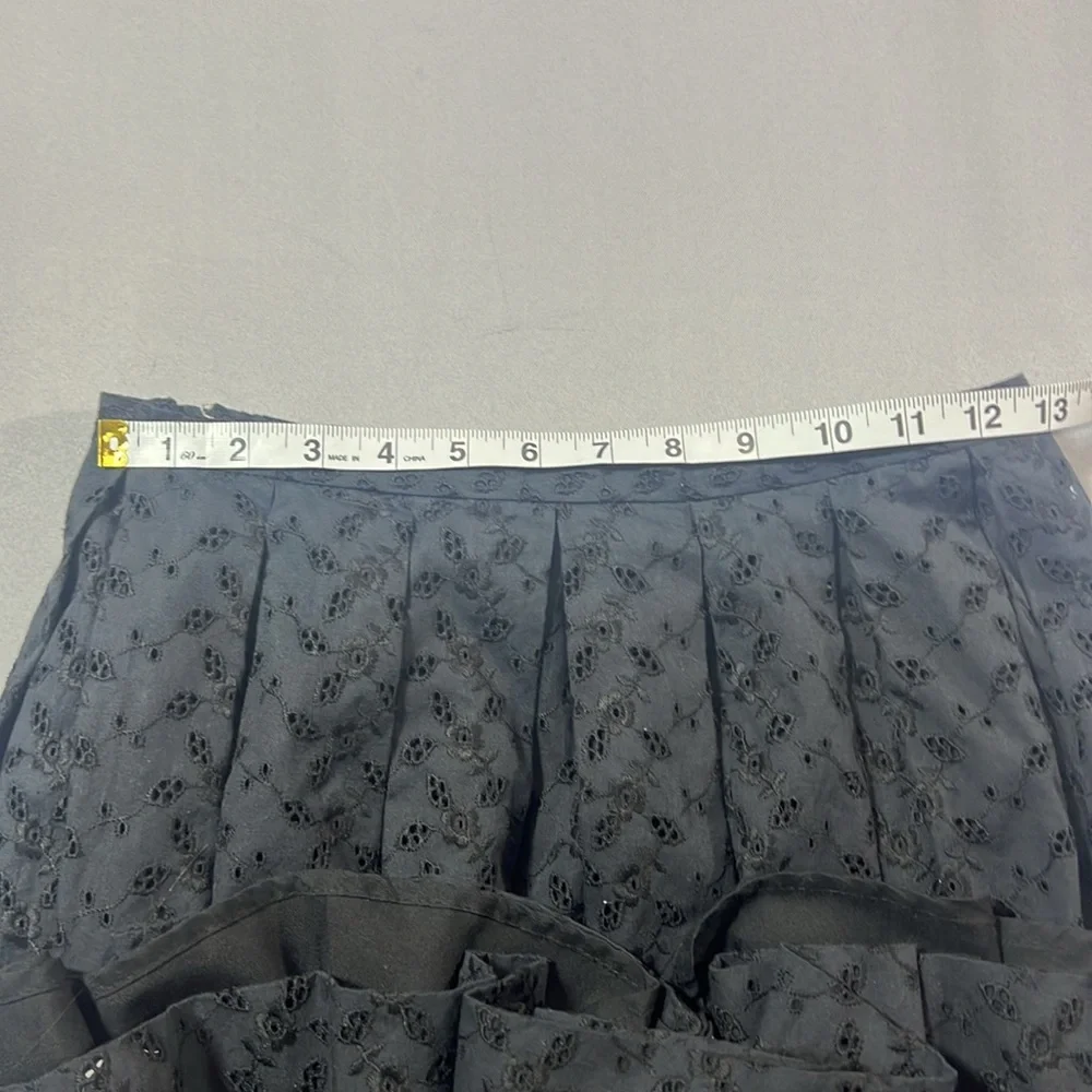 Neiman Marcus skirt size 6 - Picture 4 of 10